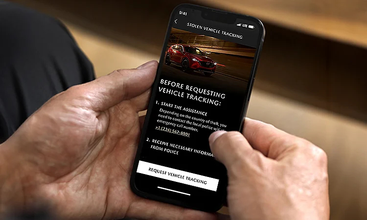 Tech in the Mazda3 Sport 2025